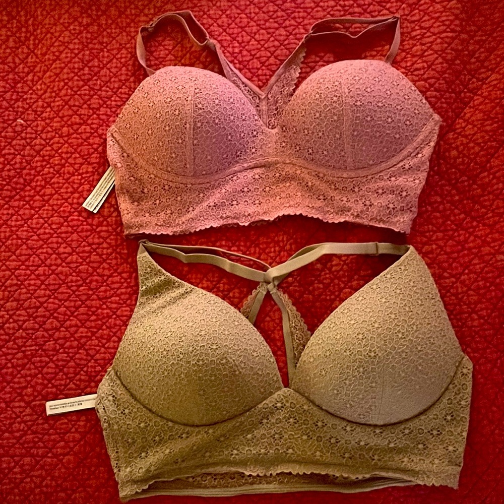Victoria Secret Body By Victoria bras, 36B
